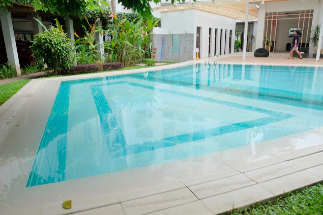 2-Bedroom Boutique City Condo - Newly Renovated! Cebu Exterior photo