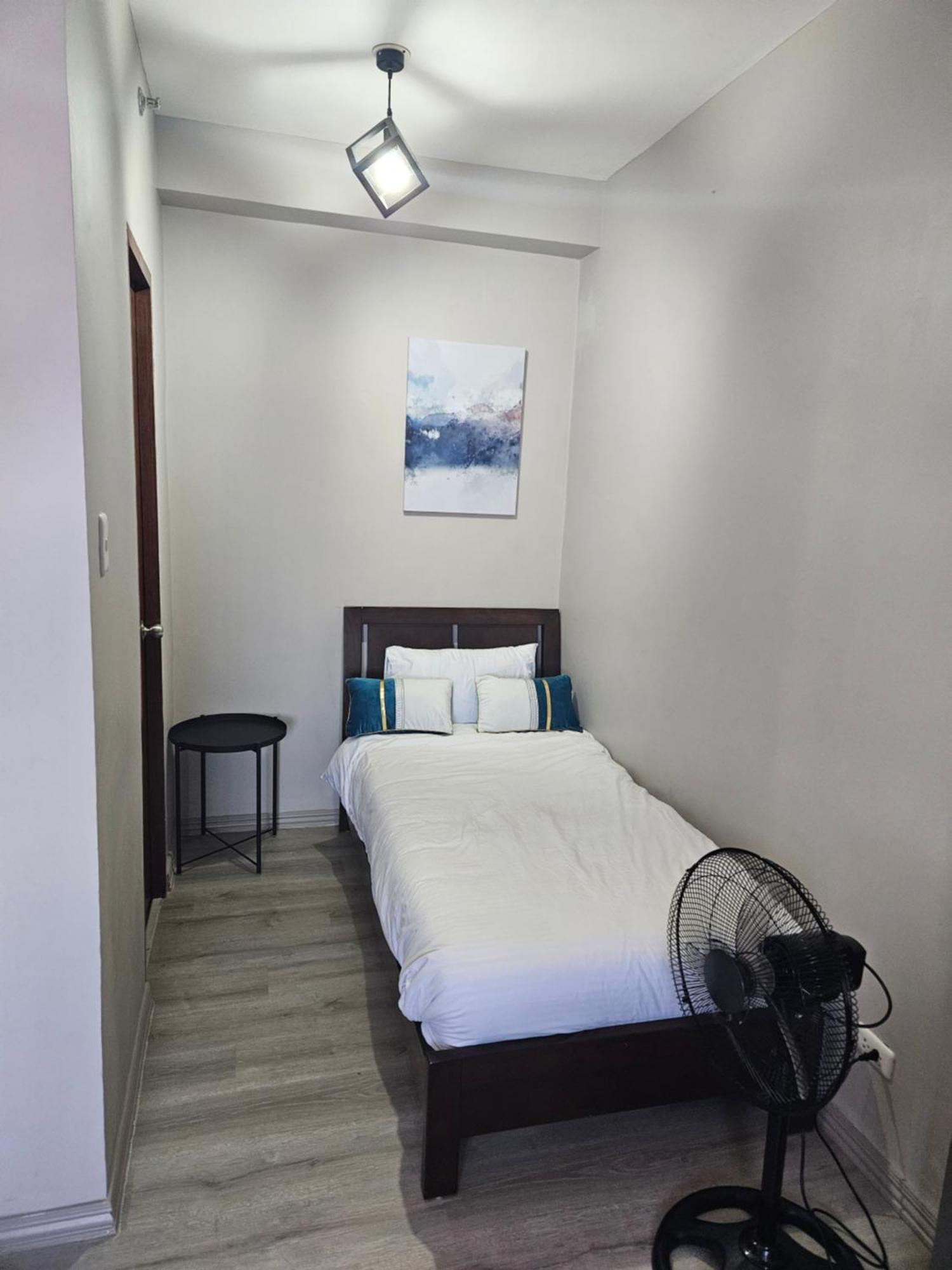 2-Bedroom Boutique City Condo - Newly Renovated! Cebu Exterior photo